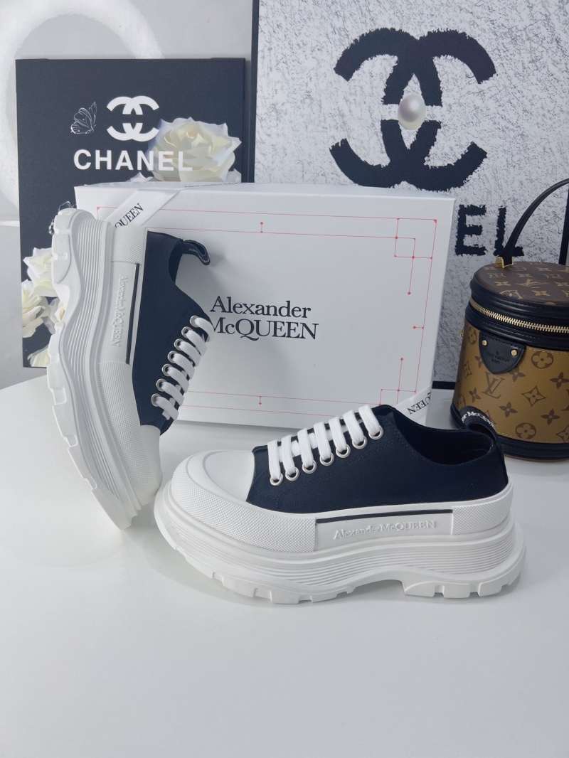 Alexander Mcqueen Casual Shoes